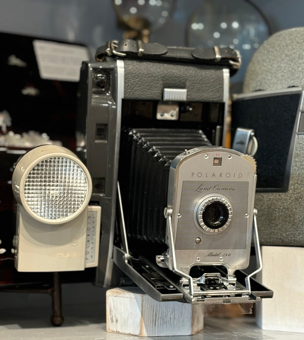 1950s Polaroid Land Camera 150 - Amazing Edition